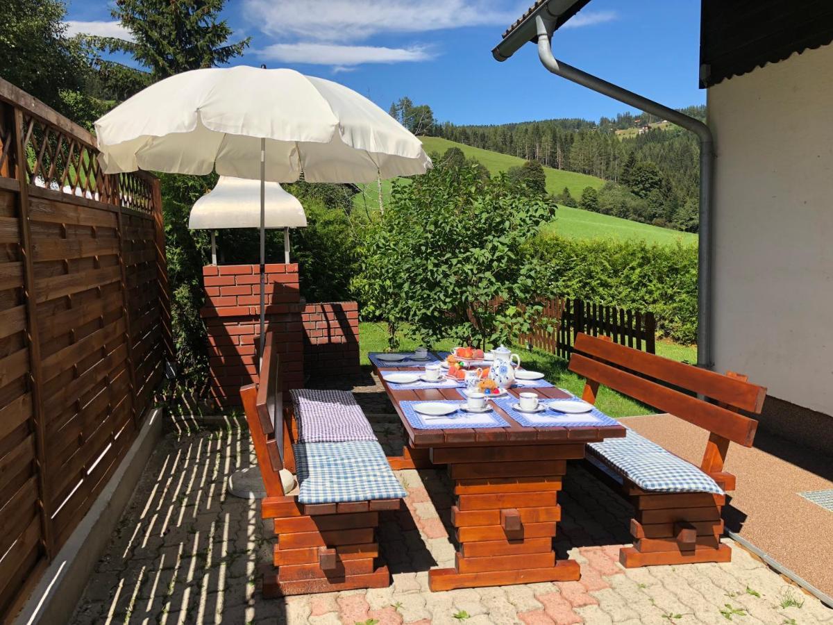 Urlaub Im Zirbenland Vila Obdach Exterior foto